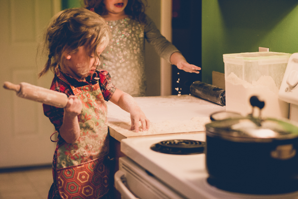 girls in flour16